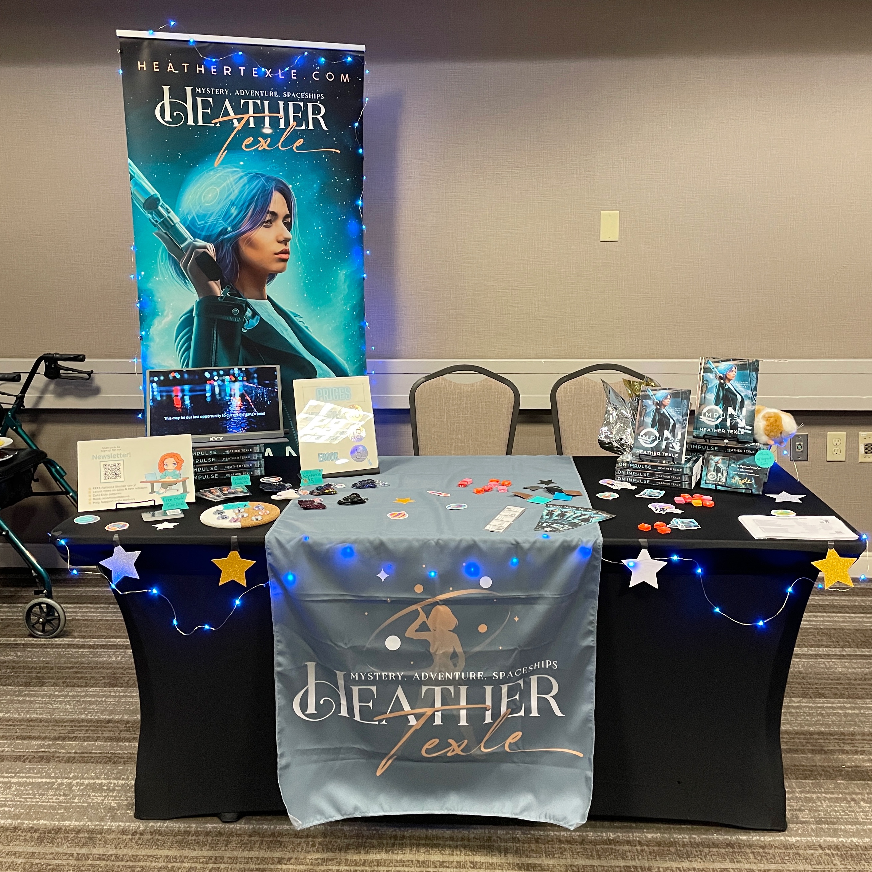 Book Convention Table